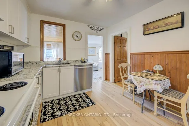 Additional image 16 of 458 Upper Wentworth St