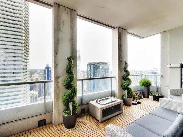 Additional image 27 of 35 Balmuto St Unit 4402