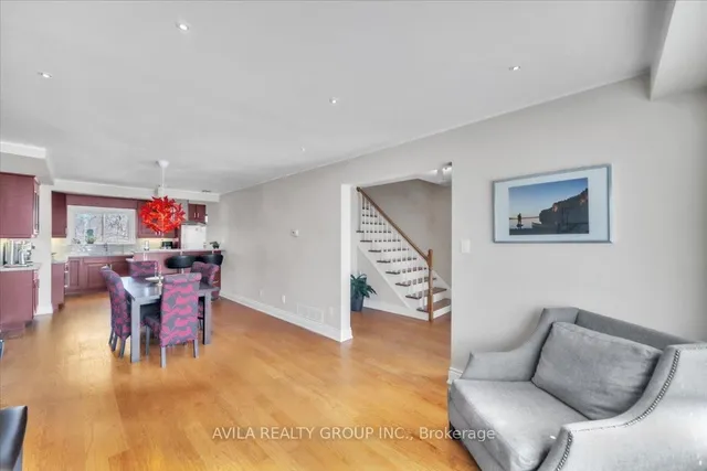 Additional image 8 of 3299 Queen Frederica Dr