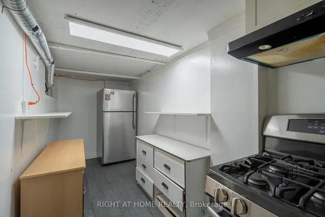 Additional image 18 of 76 Habitant Dr