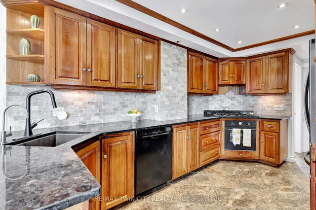 Additional image 20 of 103 Belleview Ave