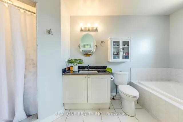 Additional image 28 of 826 Winterton Way