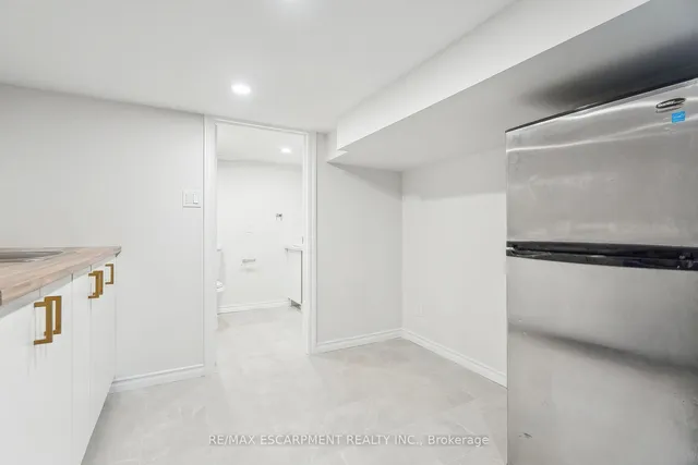 Additional image 27 of 289 Wentworth St