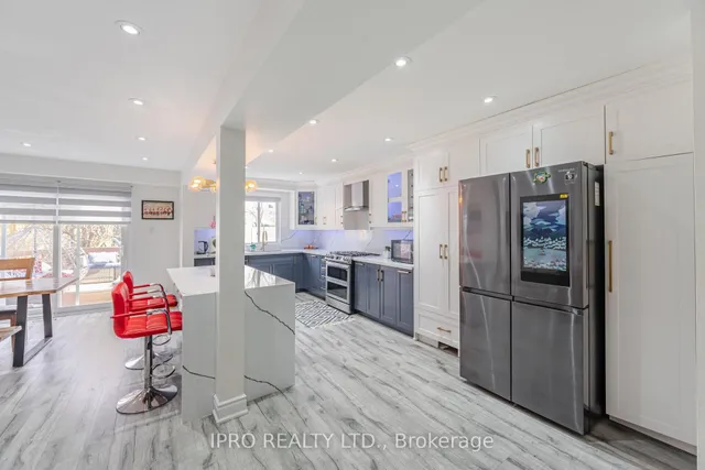 Additional image 8 of 738 Greycedar Cres