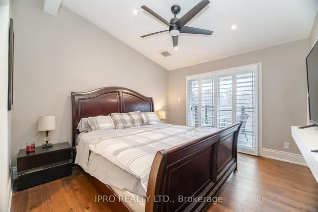 Additional image 10 of 90 Mountain Ave