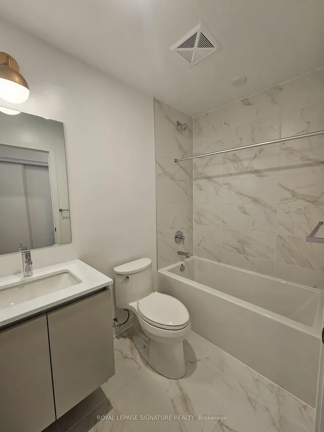 Additional image 4 of 405 Dundas St Unit 239