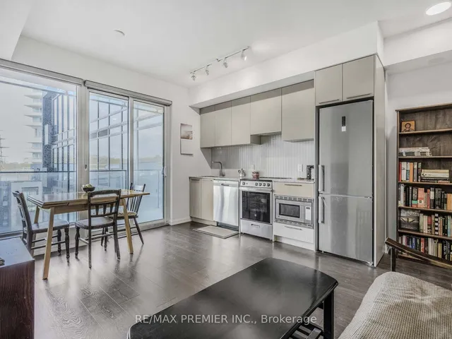 Additional image 6 of 4208 Dundas St Unit 423