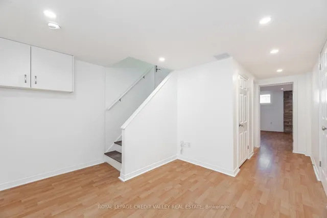 Additional image 33 of 2143 Mountainside Dr