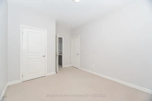 Additional image 30 of 17 Goderich Dr