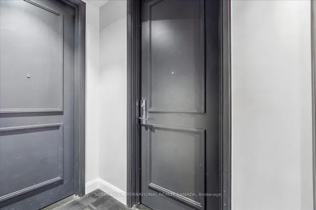 Additional image 5 of 90 Park Lawn Rd Unit 915