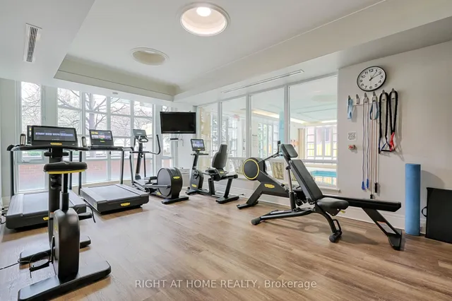 Additional image 23 of 33 Delisle Ave Unit 209