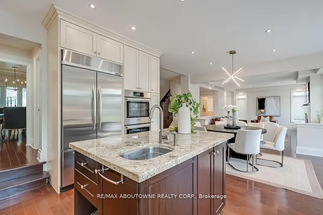 Additional image 13 of 393 CLAREMONT Cres