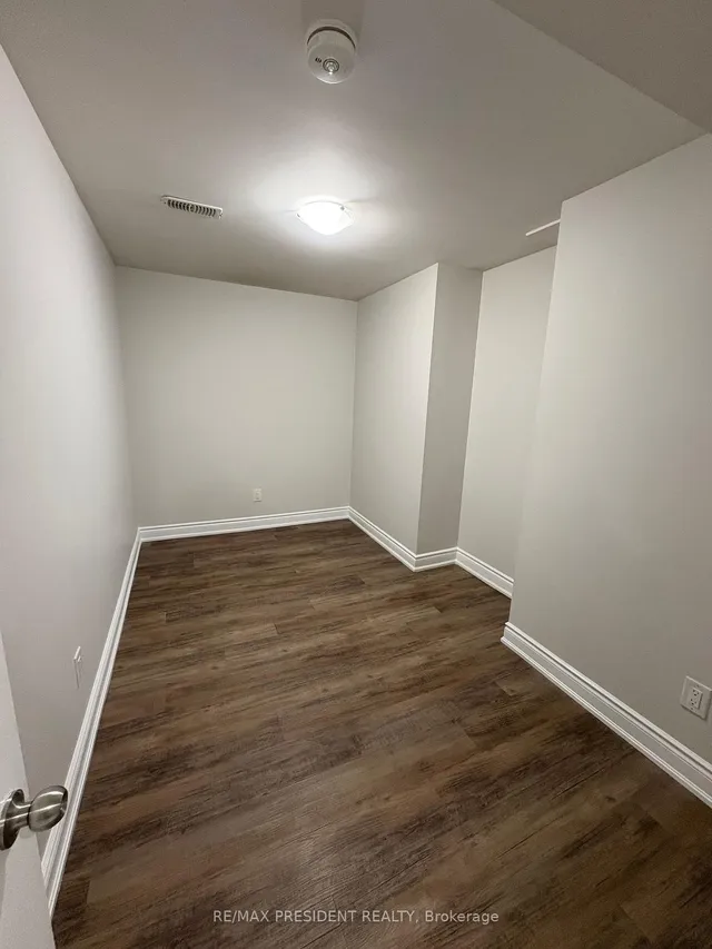 Additional image 38 of 7 Wellpark Way