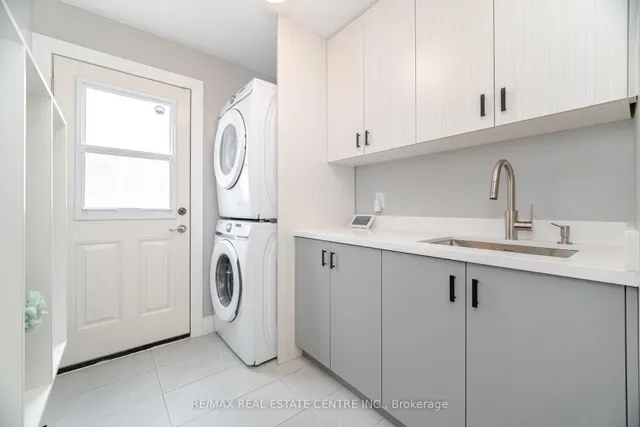 Additional image 32 of 1587 Dewberry Cres