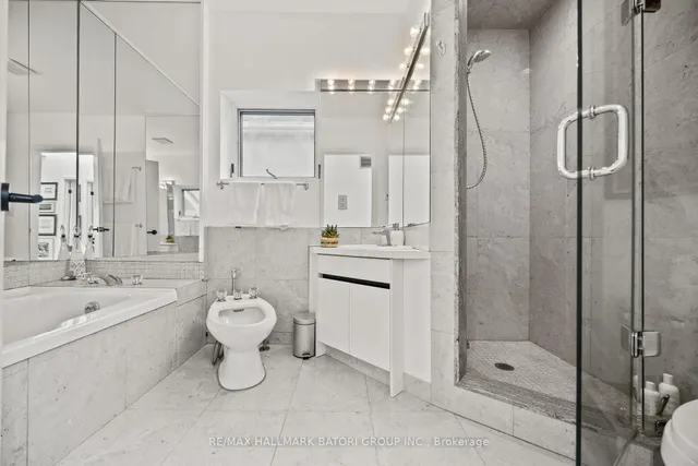 Additional image 32 of 63 St Clements Ave