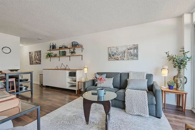 Additional image 10 of 38 Joe Shuster Way Unit 721