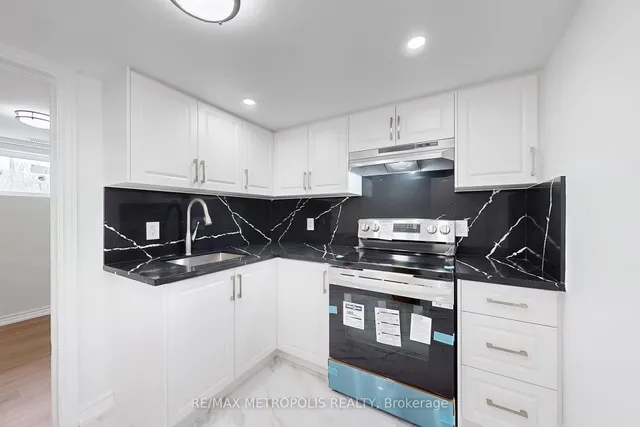 Additional image 24 of 19 Tremely Cres