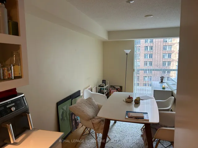 Additional image 4 of 111 Elizabeth St Unit 915