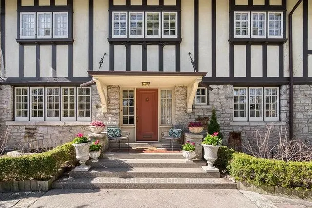 Additional image 3 of 40 Castle Frank Cres
