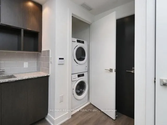 Additional image 14 of 89 McGill St Unit 2704