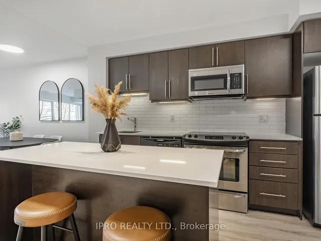 Additional image 14 of 1169 Queen St Unit 206