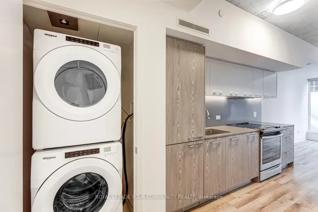 Additional image 14 of 30 Baseball Pl Unit 415