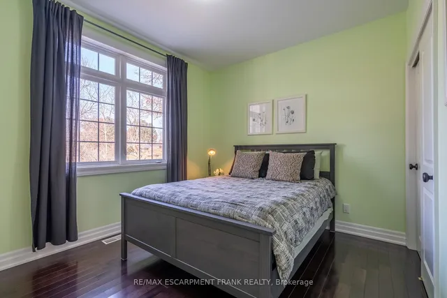 Additional image 12 of 157 Terrence Park Dr