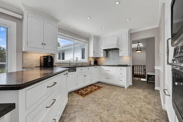 Additional image 11 of 10566 SECOND Line