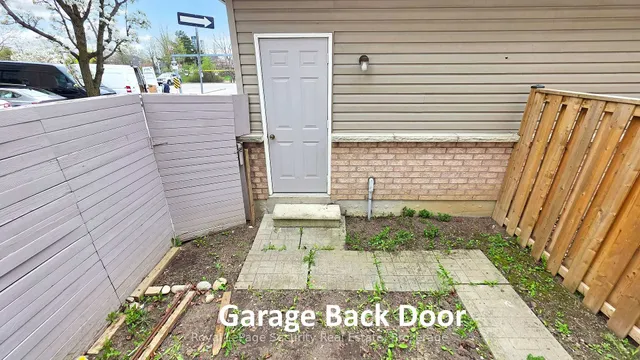 Additional image 36 of 1017 Roselawn Ave