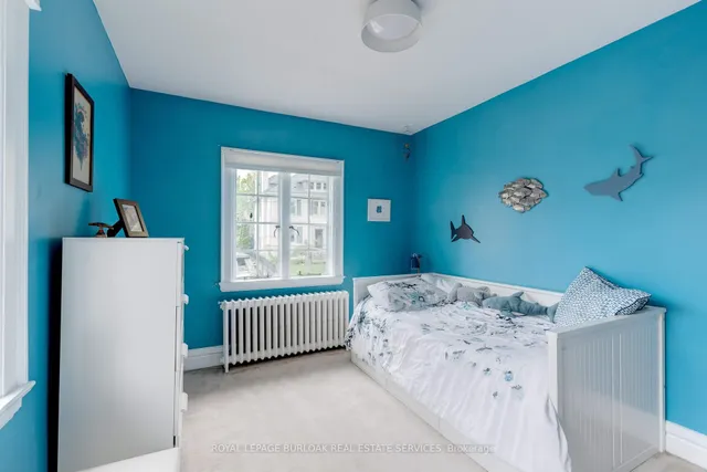 Additional image 30 of 8 Turner Ave