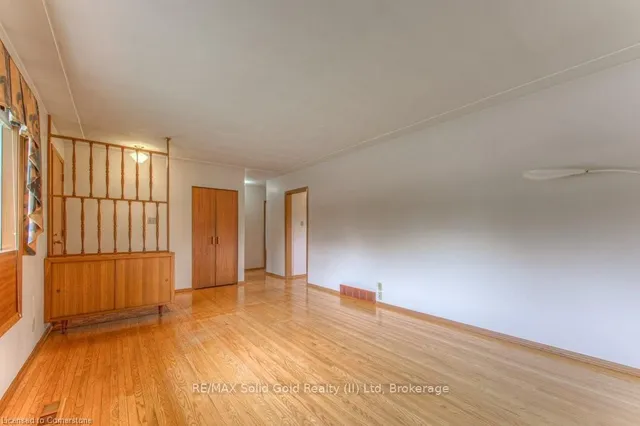 Additional image 5 of 254 Village Rd