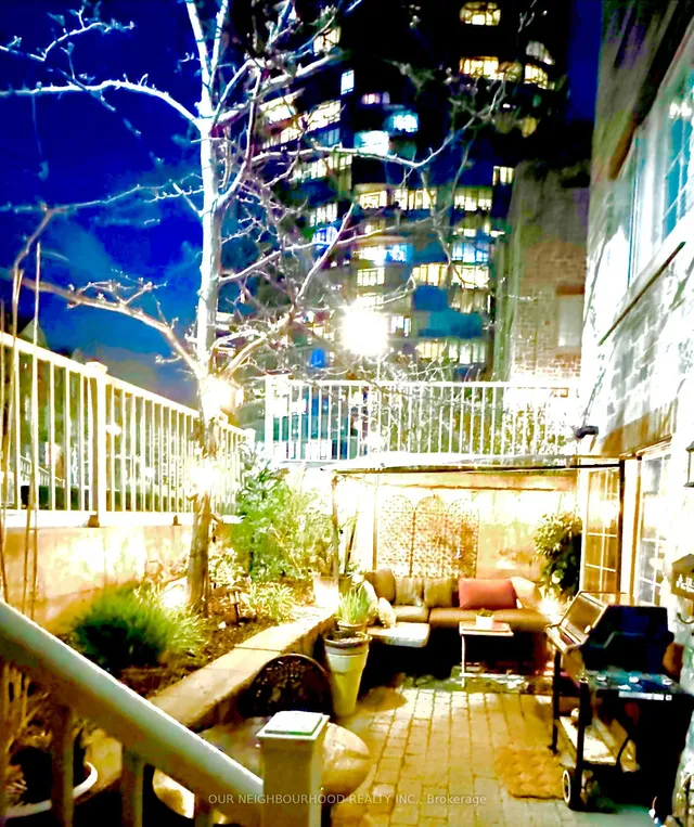 Additional image 26 of 93 The Queensway Ave Unit TH60