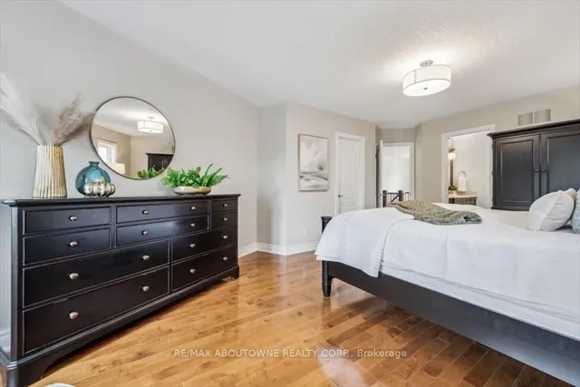 Additional image 22 of 101 Westchester Rd