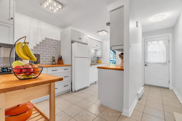 Additional image 3 of 35 Breckenridge Dr Unit 16