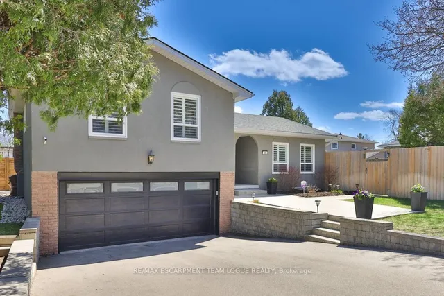 Additional image 2 of 685 CASTLEGUARD Cres