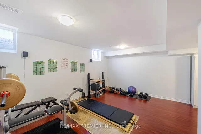 Additional image 40 of 2 Tribune Dr