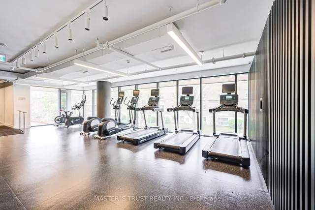 Additional image 38 of 203 College St Unit 1007