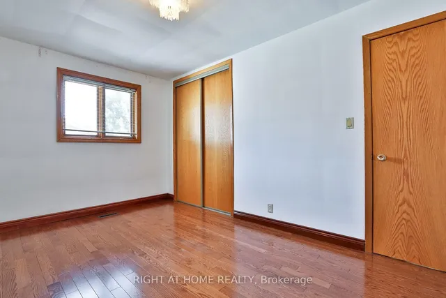 Additional image 10 of 8 Edison Circ