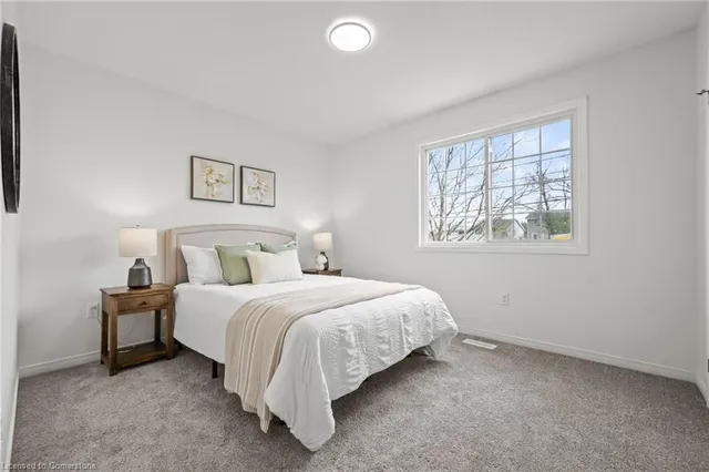 Additional image 21 of 155 Highland Cres Unit 8