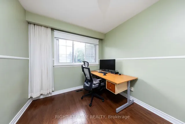 Additional image 12 of 79 Heathview Ave