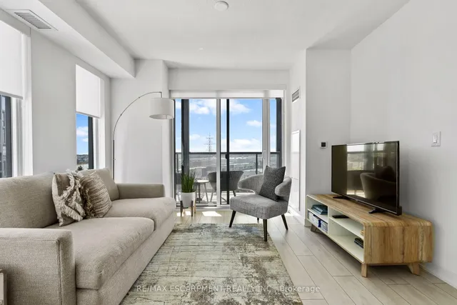 Additional image 5 of 3210 Dakota Common Unit A616