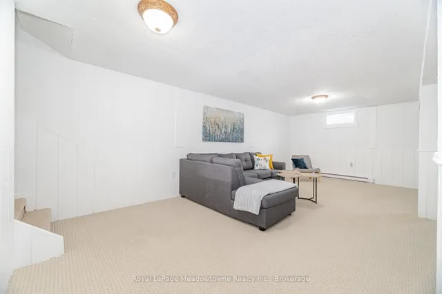 Additional image 36 of 204 Bousfield Cres