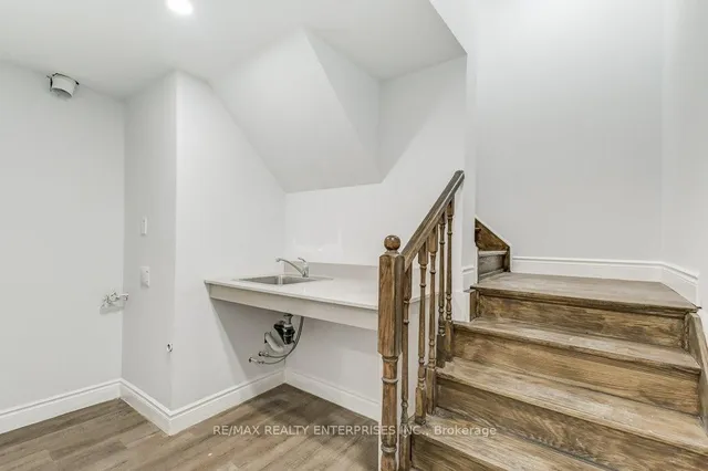 Additional image 35 of 36 Mapleshade Dr