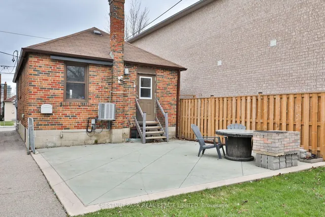 Additional image 38 of 65 Kane Ave