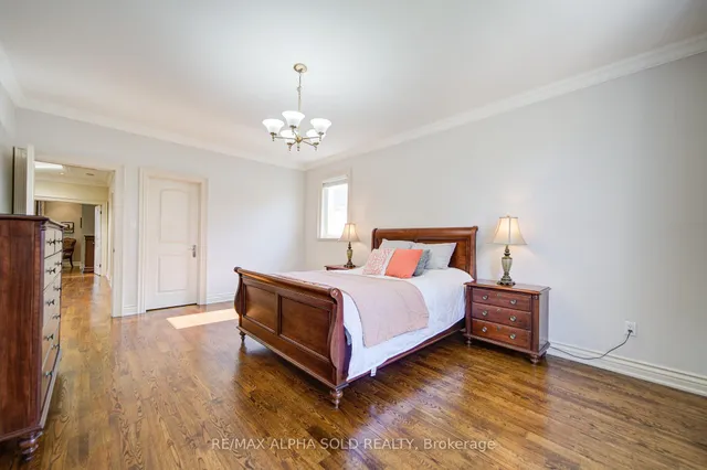 Additional image 35 of 219 Greenfield Ave