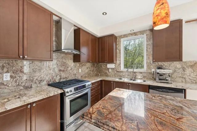 Additional image 13 of 116 Newport Cres