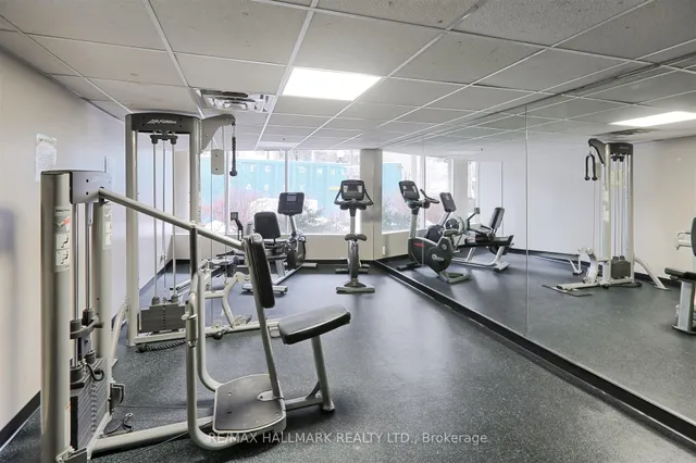 Additional image 24 of 650 Queens Quay Unit 509