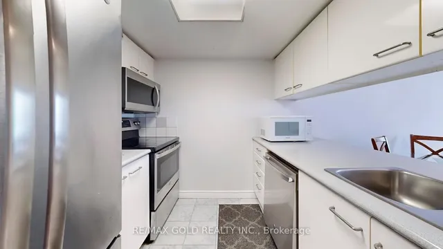 Additional image 11 of 38 Elm St Unit 3003