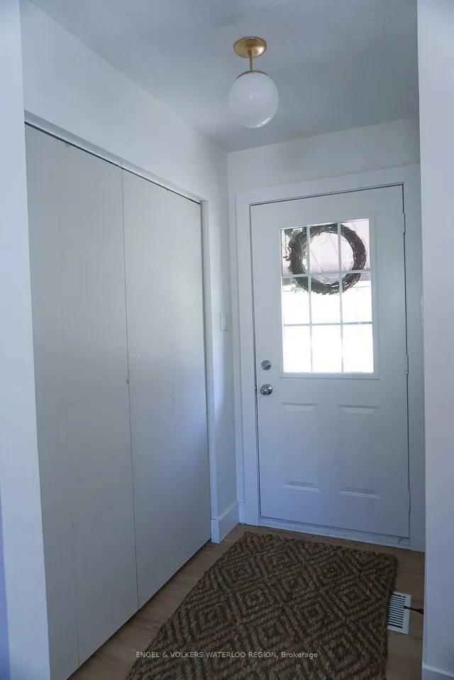 Additional image 4 of 113 Martinglen Cres