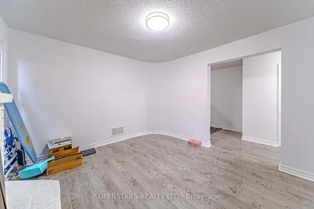 Additional image 4 of 23 Lord Sydenham Crt